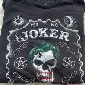 Men’s Joker T-Shirt: Size XL